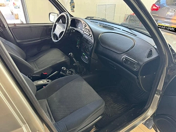 Chevrolet Niva, 2008г, полный привод, механика