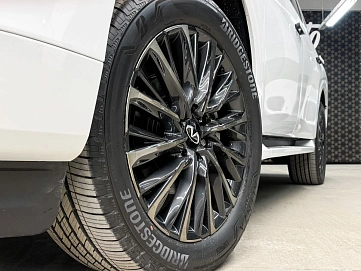 Infiniti QX80, 2025г, полный привод, автомат