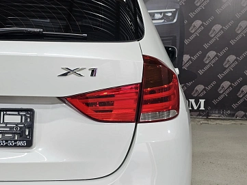 BMW X1, 2012г, задний привод, автомат