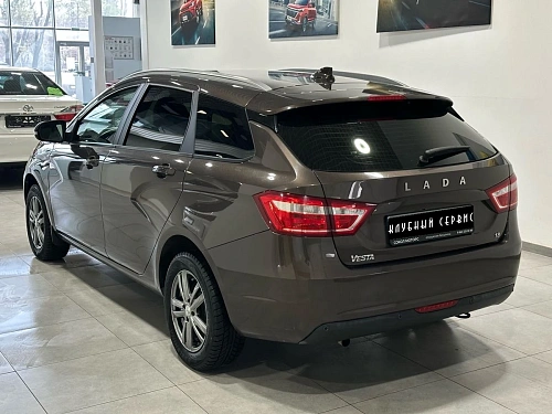 Lada (ВАЗ) Vesta, 2019г, передний привод, механика