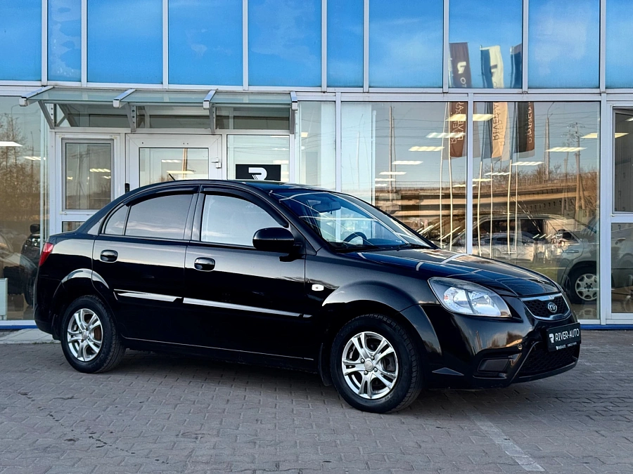 Kia Rio, 2010г., передний привод, механика