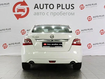 Nissan Teana, 2015г, передний привод, вариатор