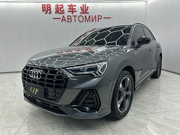 Audi Q3, 2022г, передний привод, робот