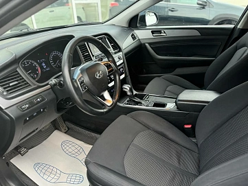 Hyundai Sonata, 2019г, передний привод, автомат