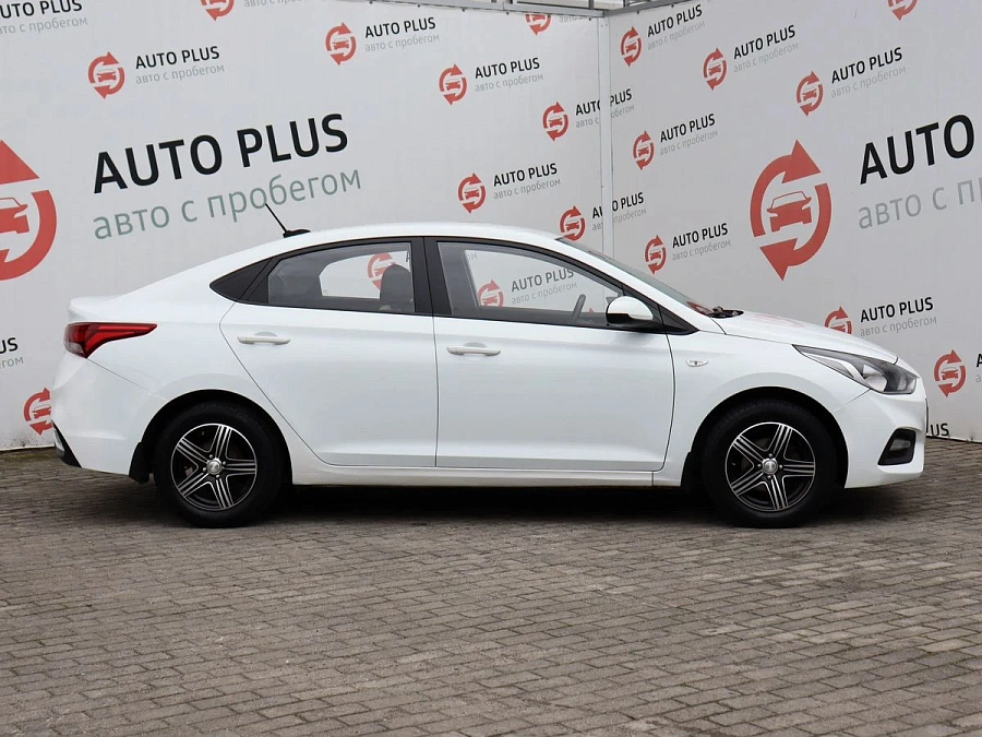 Hyundai Solaris, 2017г., передний привод, автомат