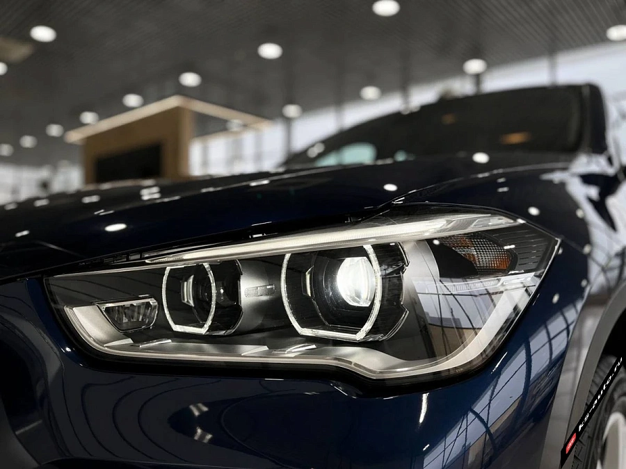 BMW X1, 2016г., полный привод, автомат