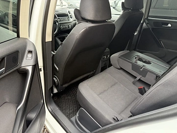 Volkswagen Tiguan, 2014г, передний привод, робот