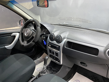 Renault Logan, 2013г, передний привод, механика