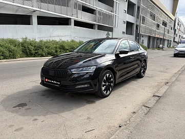 Skoda Octavia, 2021г., передний привод, автомат