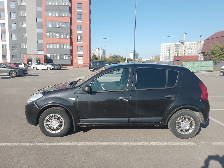 Renault Sandero, 2011г., передний привод, механика
