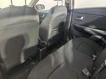 Kia Rio, 2015г, передний привод, механика