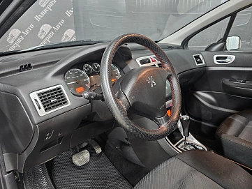 Peugeot 307, 2006г, передний привод, автомат