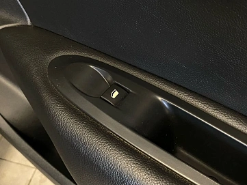 Citroen C4, 2015г, передний привод, автомат