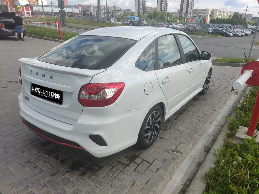 Lada (ВАЗ) Granta, 2023г., передний привод, механика