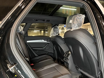 Audi Q5, 2023г, полный привод, робот