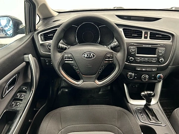 Kia Ceed, 2015г, передний привод, автомат