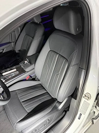 Audi A6, 2023г, полный привод, робот