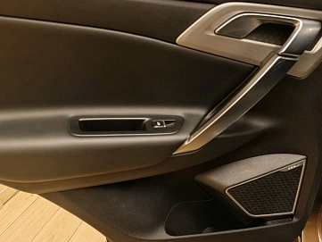 Geely Atlas, 2019г, передний привод, автомат