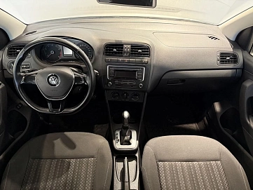 Volkswagen Polo, 2017г, передний привод, автомат