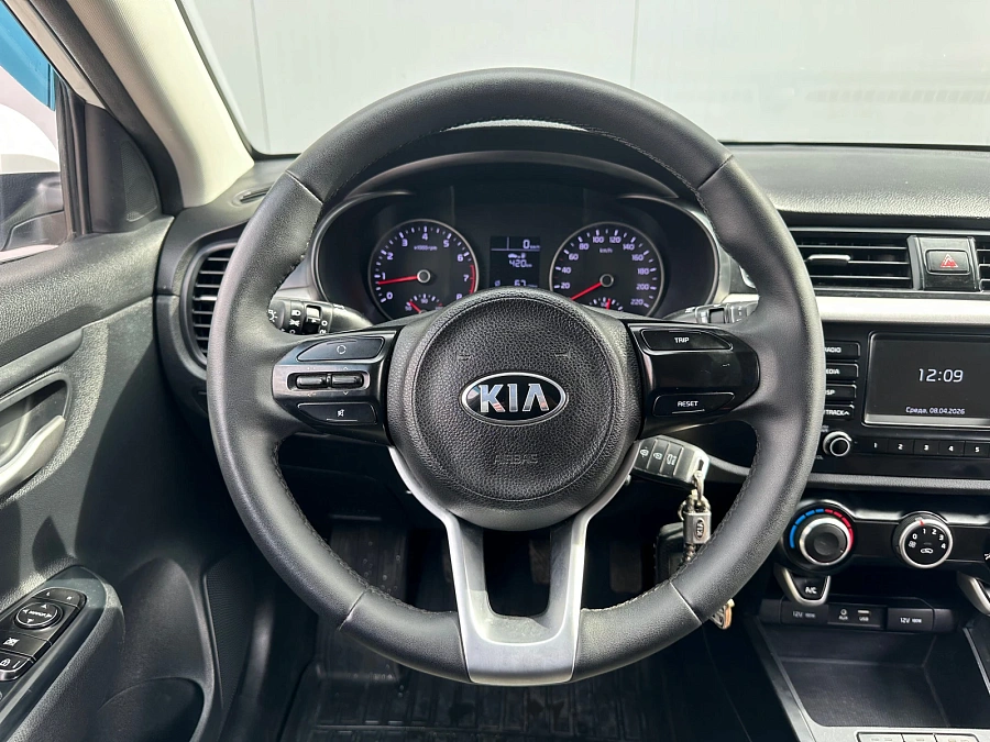 Kia Rio, 2017г., передний привод, механика