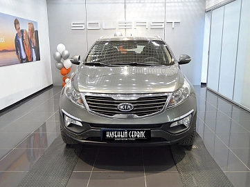 Kia Sportage, 2012г, передний привод, автомат