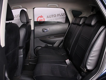 Nissan Qashqai, 2010г., передний привод, вариатор