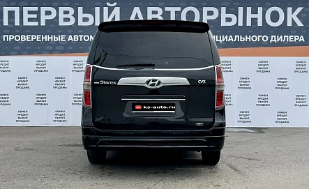 Hyundai Grand Starex, 2011г., задний привод, автомат