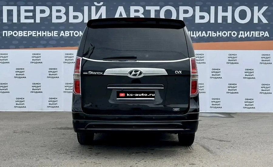 Hyundai Grand Starex, 2011г., задний привод, автомат