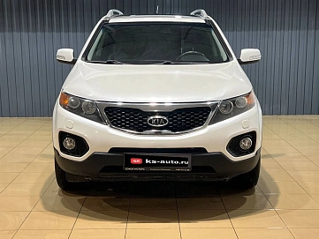 Kia Sorento, 2012г, полный привод, автомат