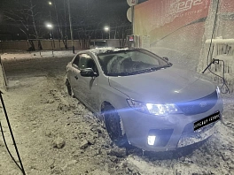 Kia Cerato, 2011г, передний привод, автомат