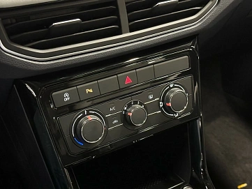 Volkswagen Tharu XR, 2024г, передний привод, автомат