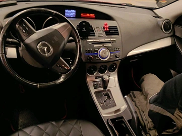 Mazda 3, 2011г, передний привод, автомат