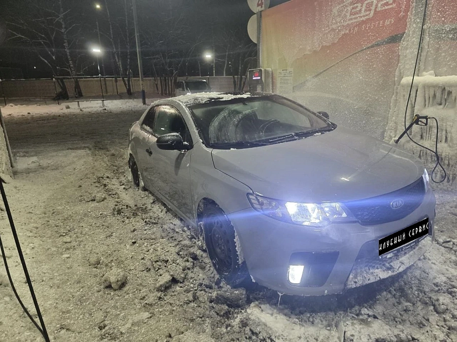 Kia Cerato, 2011г., передний привод, автомат