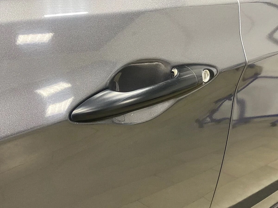 Hyundai Solaris, 2013г., передний привод, механика