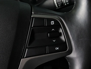 Hyundai Solaris, 2018г, передний привод, автомат