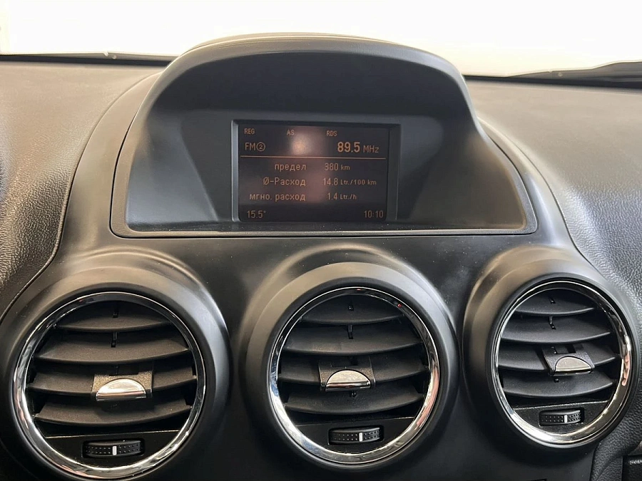 Opel Antara, 2013г., полный привод, автомат