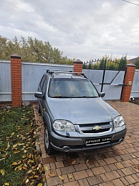 Chevrolet Niva, 2010г, полный привод, механика