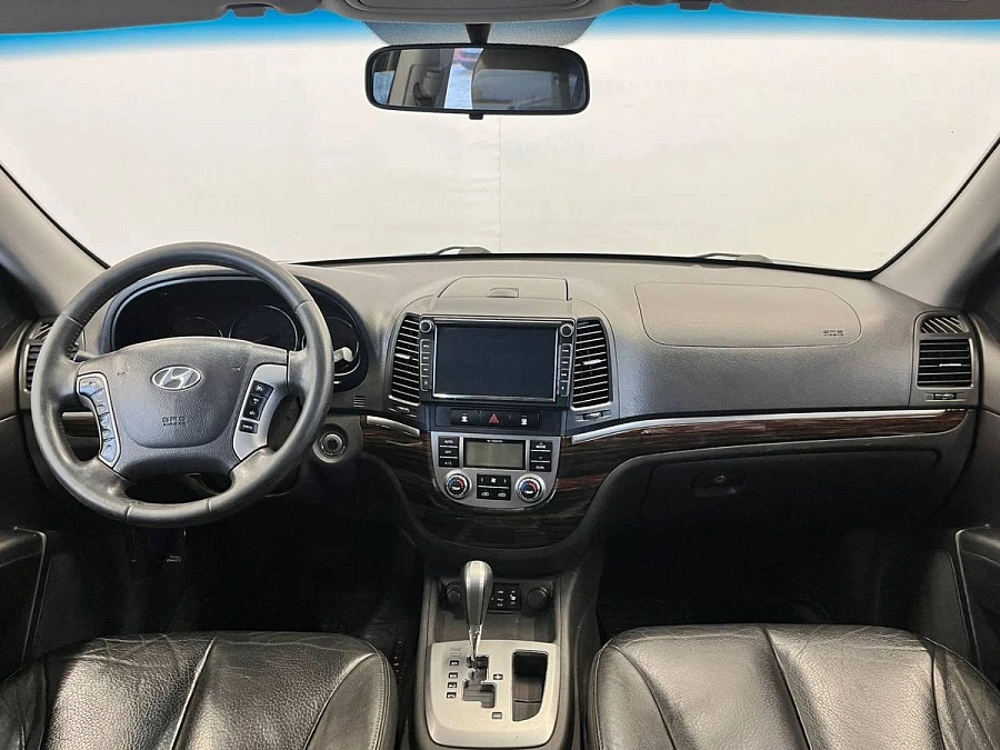 Hyundai Santa Fe, 2011г., полный привод, автомат