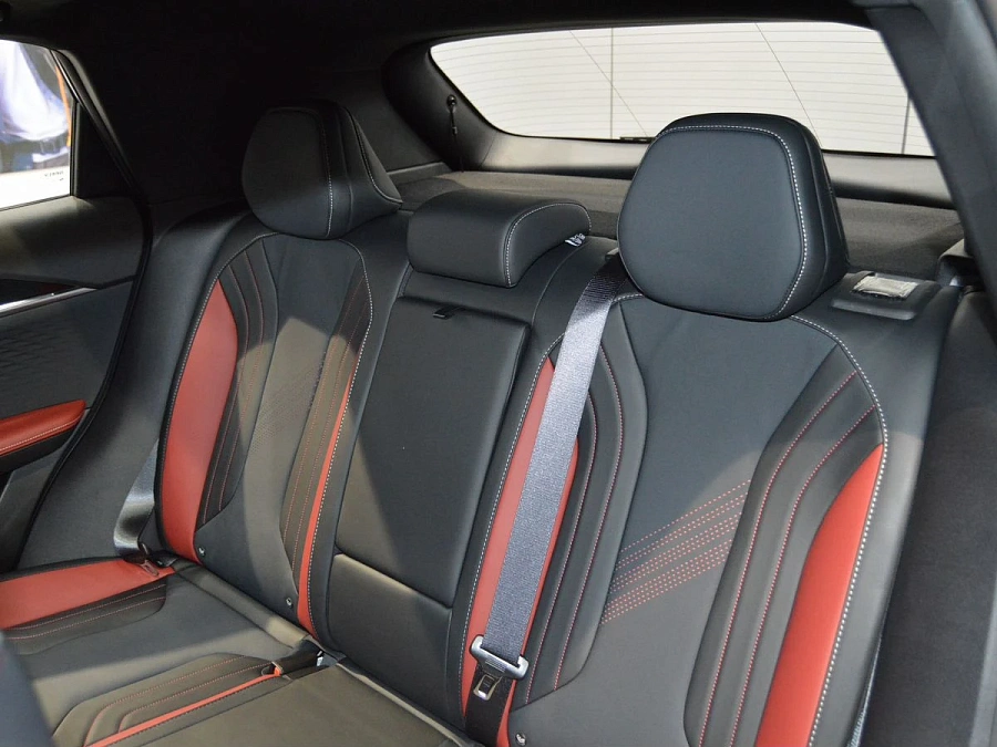 Geely Coolray, 2024г., передний привод, робот