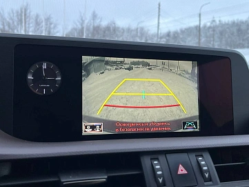 Lexus ES, 2019г, передний привод, автомат