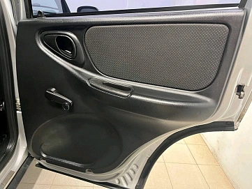 Chevrolet Niva, 2013г, полный привод, механика