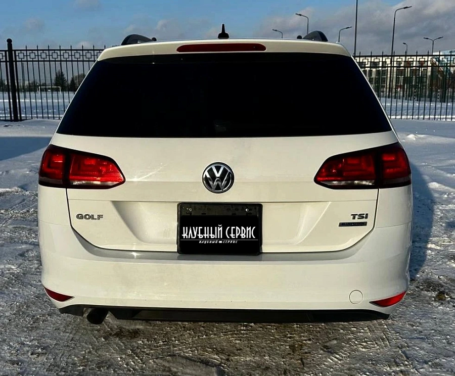 Volkswagen Golf, 2013г., передний привод, робот