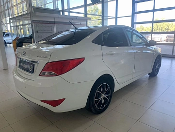 Hyundai Solaris, 2014г, передний привод, автомат