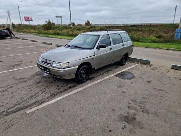 Lada (ВАЗ) 2111, 2002г, передний привод, механика