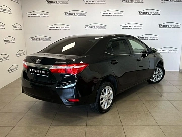 Toyota Corolla, 2013г, передний привод, автомат