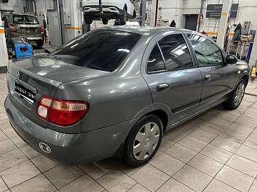 Nissan Almera, 2006г, передний привод, механика