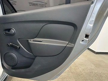 Renault Logan, 2021г, передний привод, механика