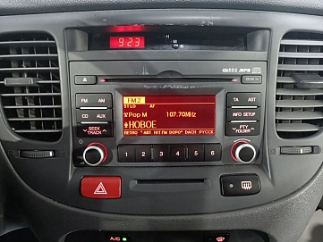 Kia Rio, 2009г, передний привод, механика