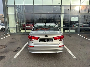 Kia Rio, 2015г, передний привод, механика