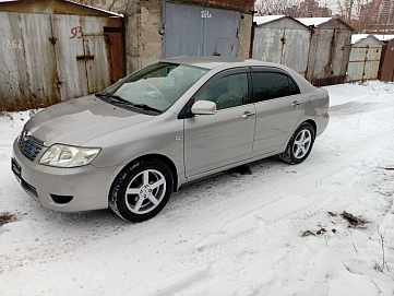 Toyota Corolla, 2004г, передний привод, автомат